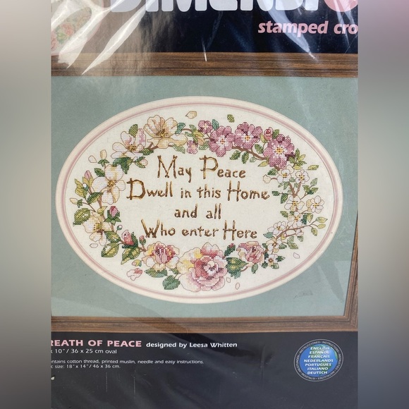 Vintage Dimensions Stamped Cross Stitch Kit Wreath Of Peace #3187 - NEW SEALED - Picture 3 of 8